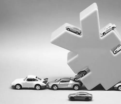 透析汽車金融公司井噴的背后 行業隱憂漸顯，亟待規范